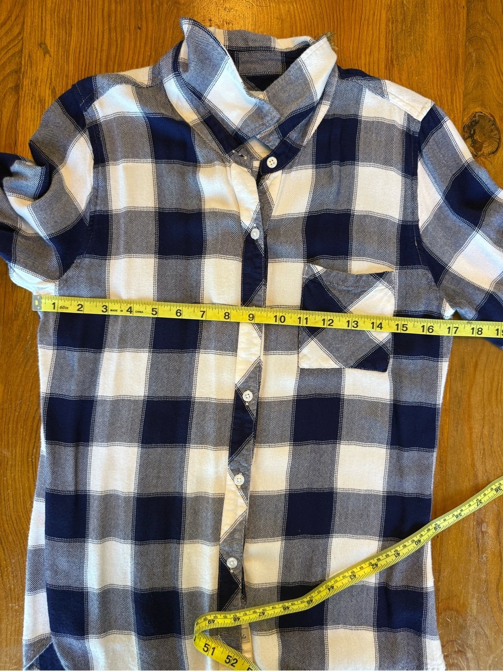 Rails Navy and White Large Checked Button-Up Long Sleeve Shirt Ultra Soft, Small - Picture 7 of 9